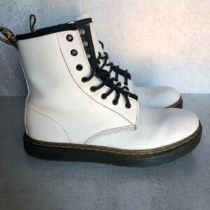 Dr. Martens White Leather Zavalay Combat Boots With Zipper Unisex M5 W6